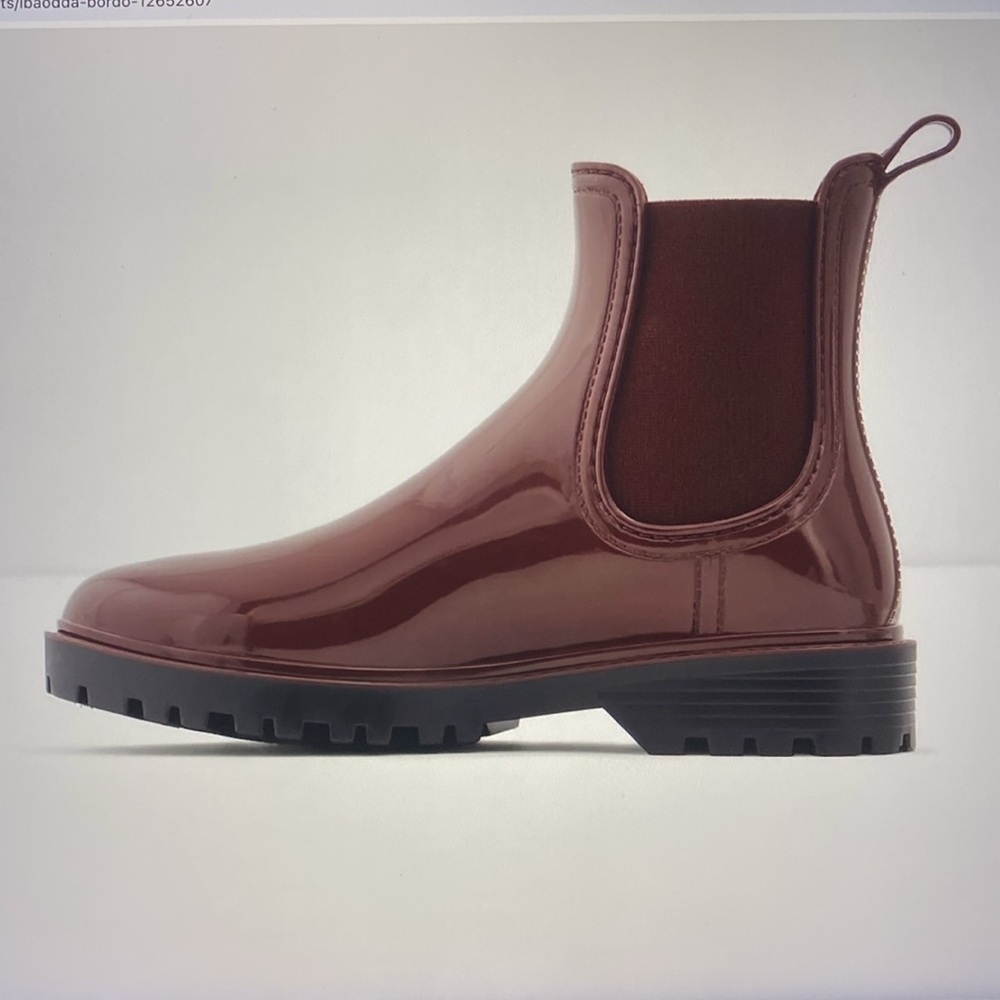 ALDO Burgundy Shiny Chelsea Rain Boots Waterproof Rubber Lug Sole EU 38 - Picture 16 of 16